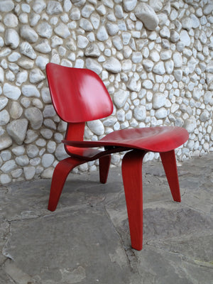 Red Stained LCW Lounge Chair by Charles & Ray Eames for Evans Products Company, 1948