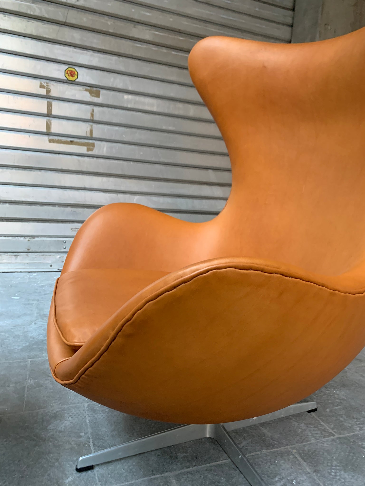 Early Egg Chair and Ottoman by Arne Jacobsen for Fritz Hansen, 1960s