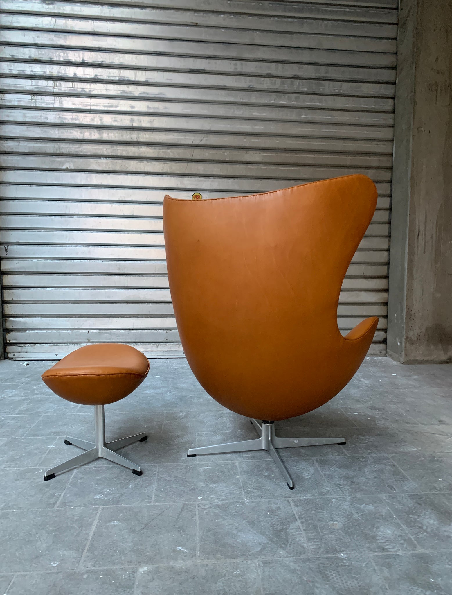 Early Egg Chair and Ottoman by Arne Jacobsen for Fritz Hansen, 1960s