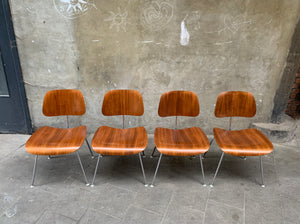 Set of 4 DCM Dining Chairs Walnut by Charles & Ray Eames, Herman Miller, 1950s