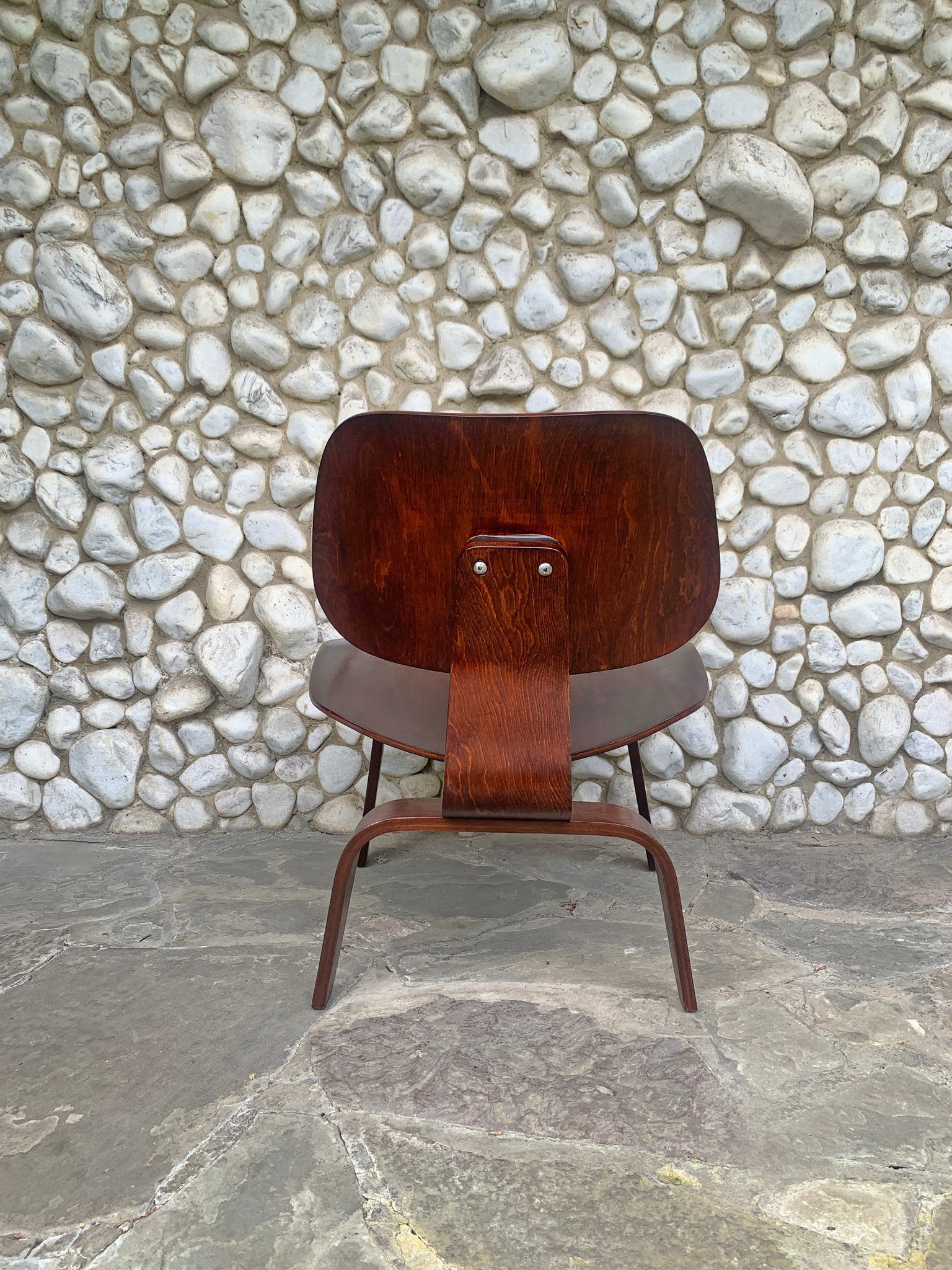 LCW Lounge Chair Wood Walnut, Charles & Ray Eames Evans / Herman Miller 1948-49