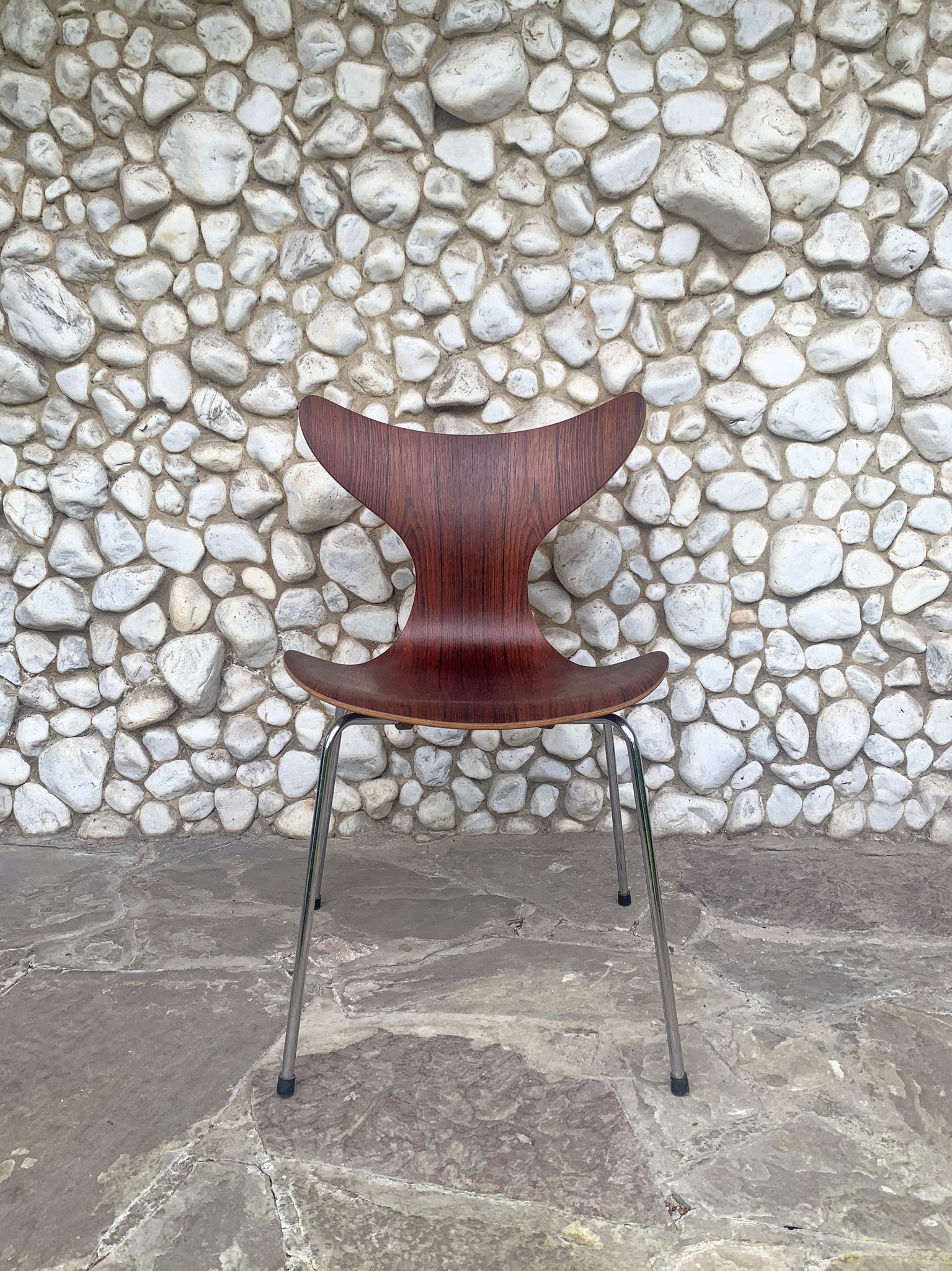 Lily Chair Model 3108 by Arne Jacobsen for Fritz Hansen, Denmark, Rosewood 1976