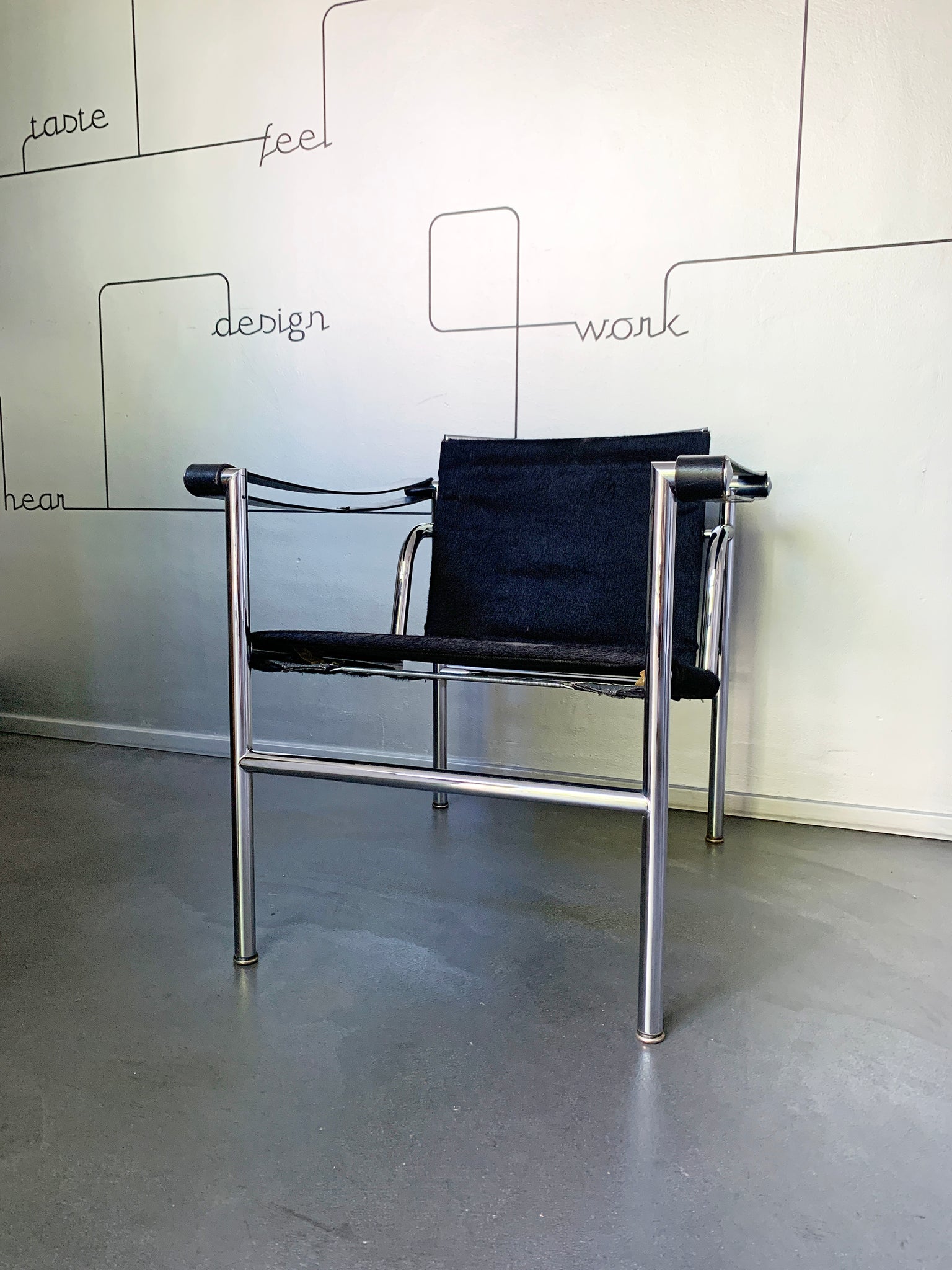 Early LC1 Chair by Le Corbusier, Pierre Jeanneret and Charlotte Perriand for Cassina, 1960s