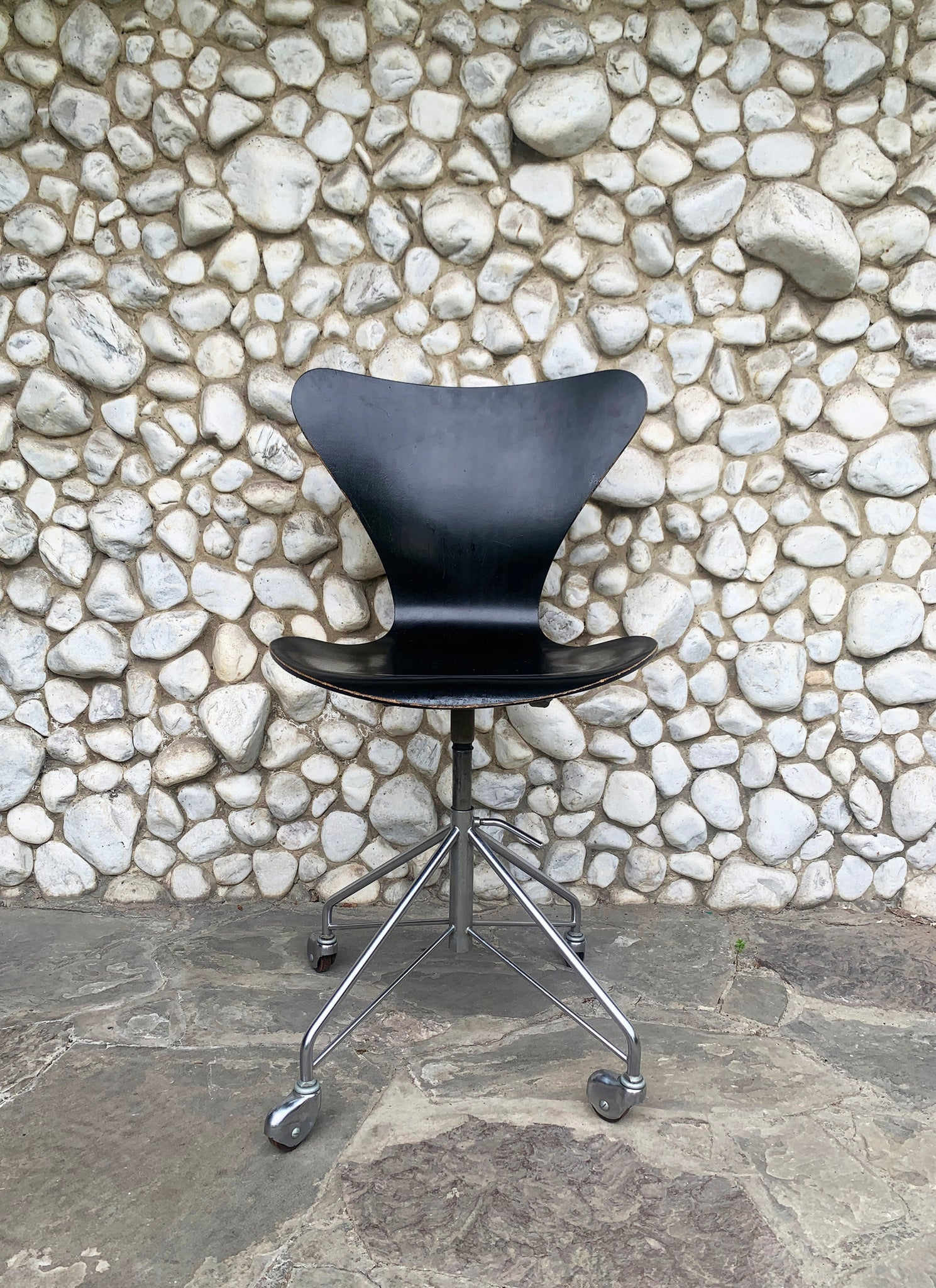 Adjustable Swivel Chair 3117 by Arne Jacobsen for Fritz Hansen, 1960s