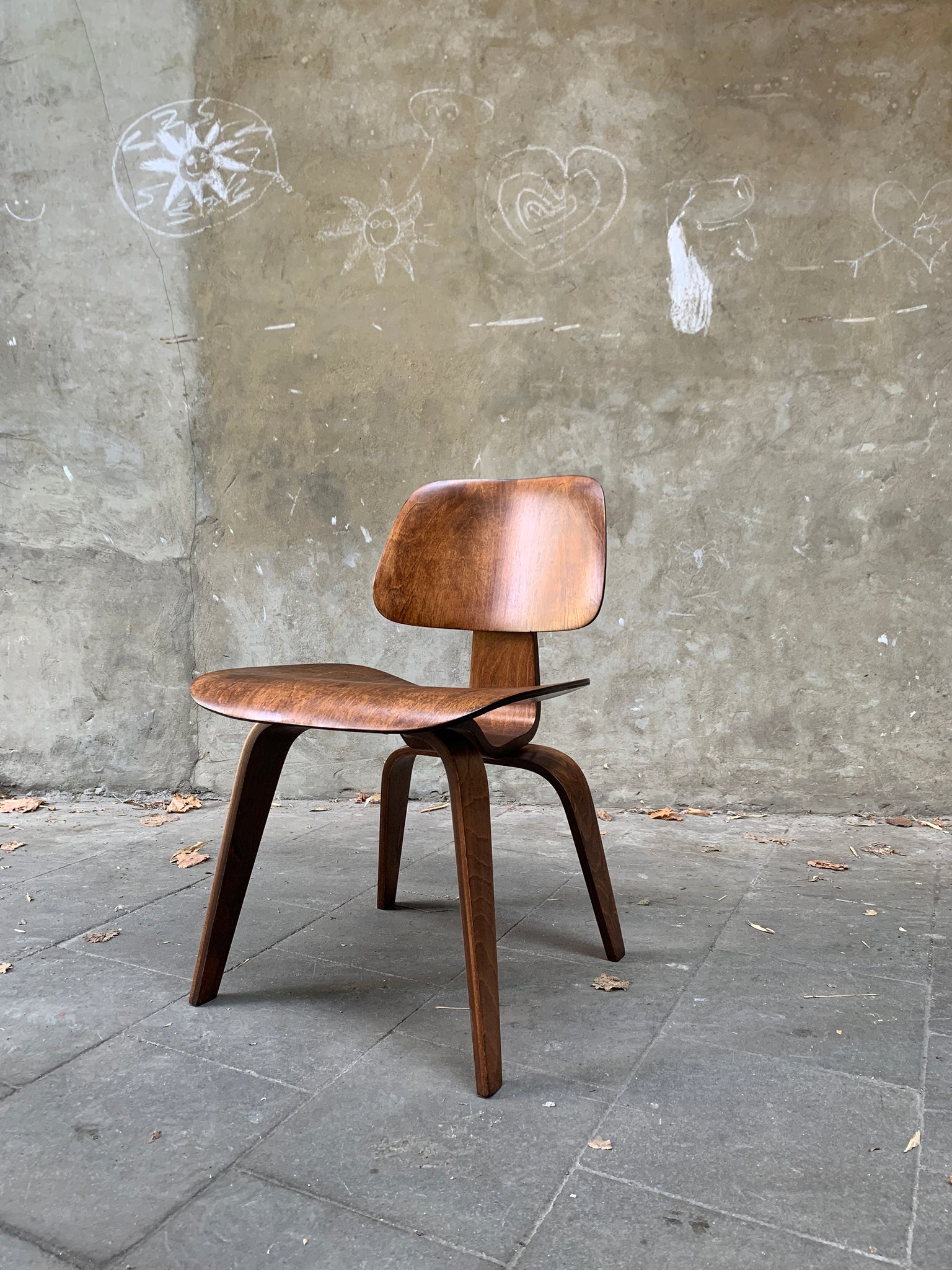 DCW Dining Chair by Charles & Ray Eames for Evans / Herman Miller, 1940s