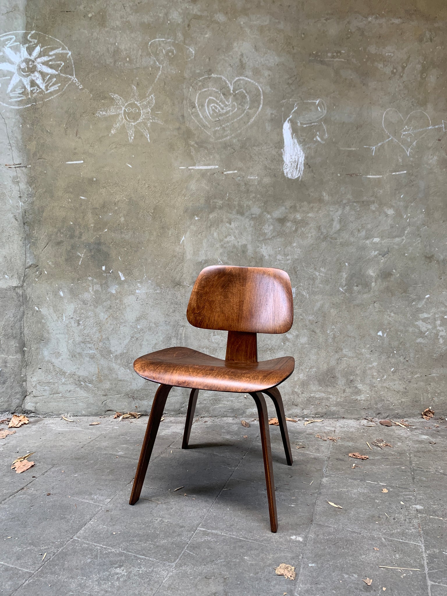 DCW Dining Chair by Charles & Ray Eames for Evans / Herman Miller, 1940s