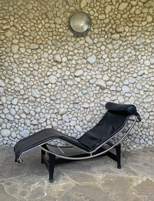 Chaise Longue LC4 leather by Le Corbusier, Jeanneret & Perriand, Cassina, 1980s