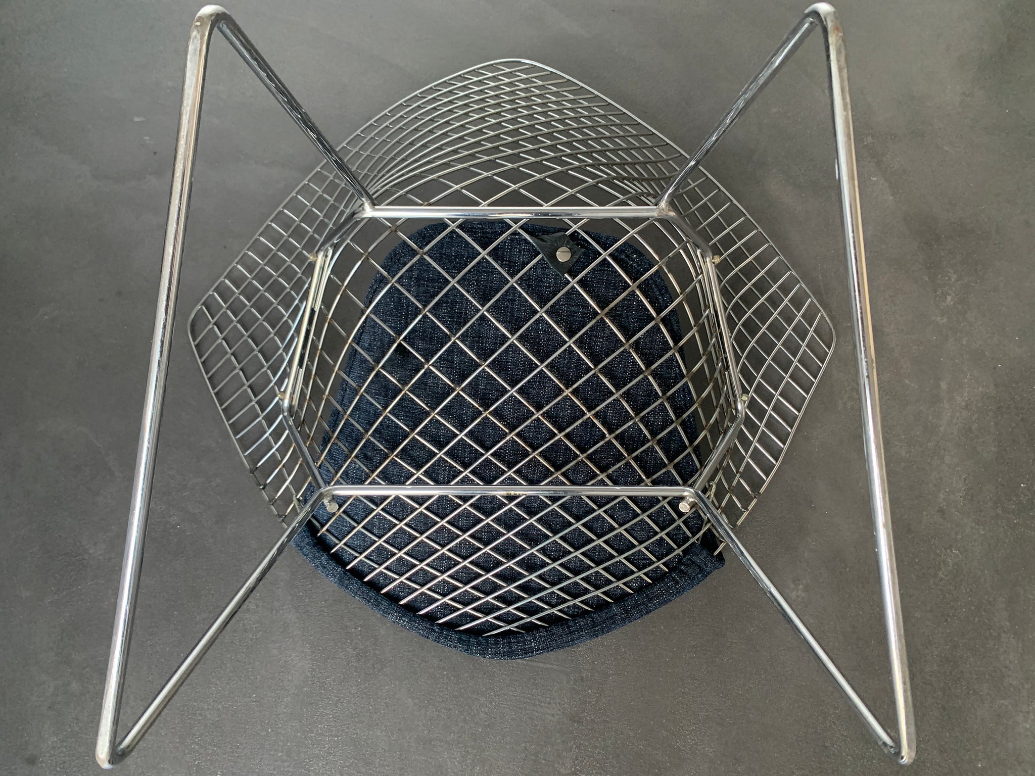 Diamond chairs by Knoll International in Chrome, 3 available, 1970-80s