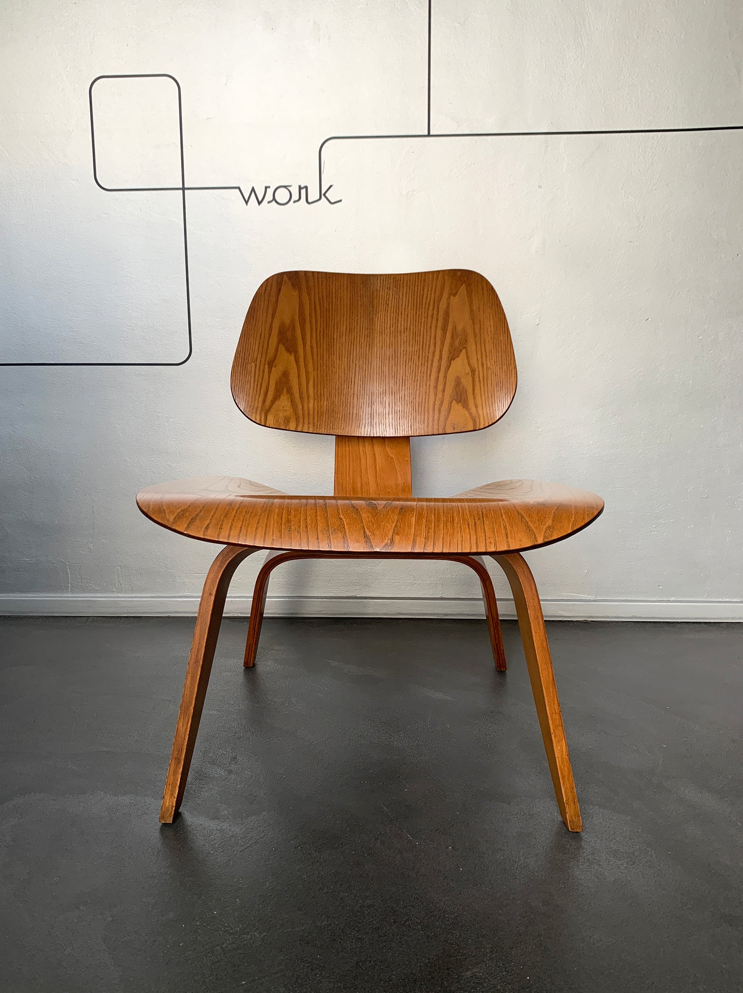 LCW Lounge Chair Wood Ash, Charles & Ray Eames Evans / Herman Miller 1948-49