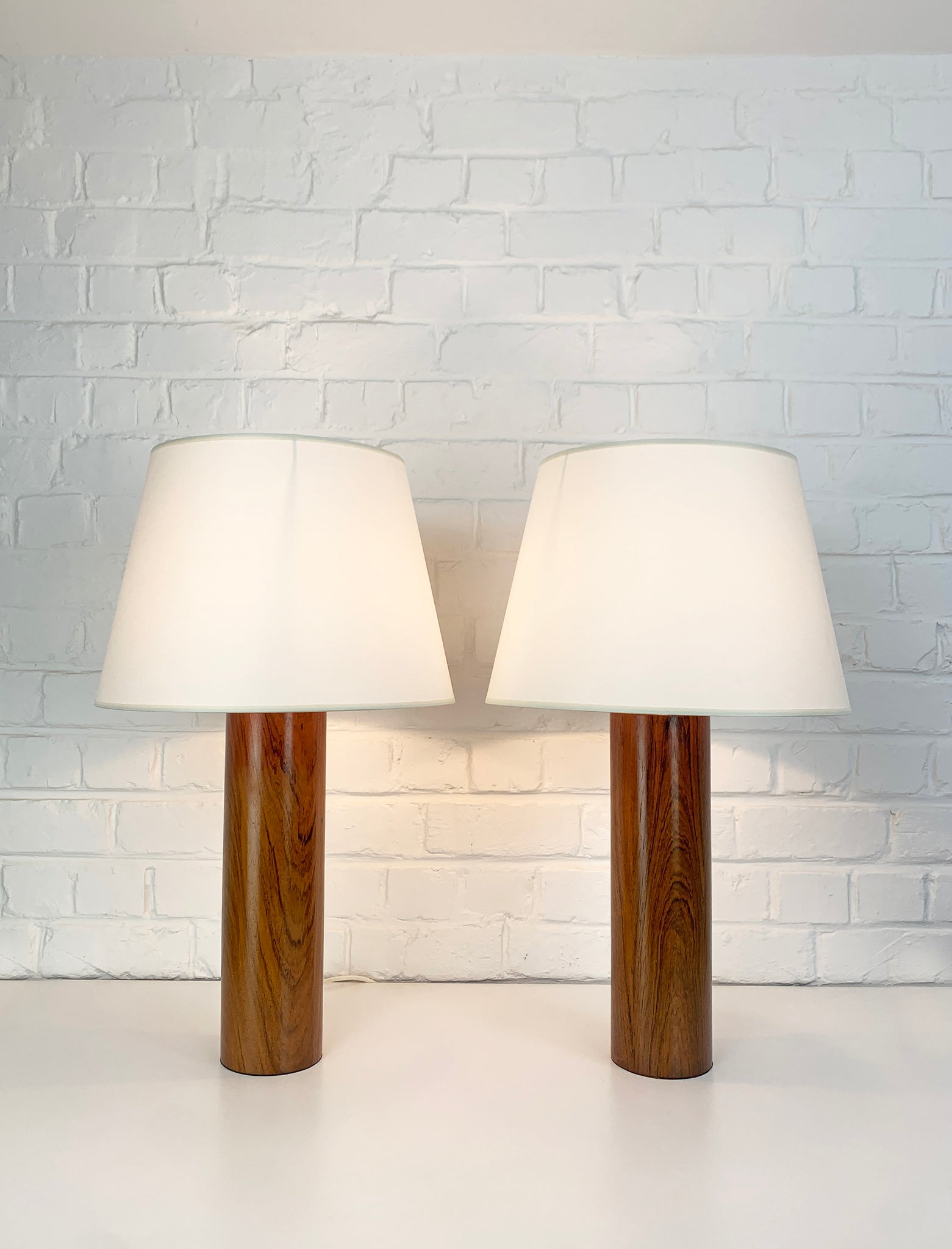 Pair large cylindric rosewood Table Lamps by Uno & Östen Kristiansson, Luxus, Sweden