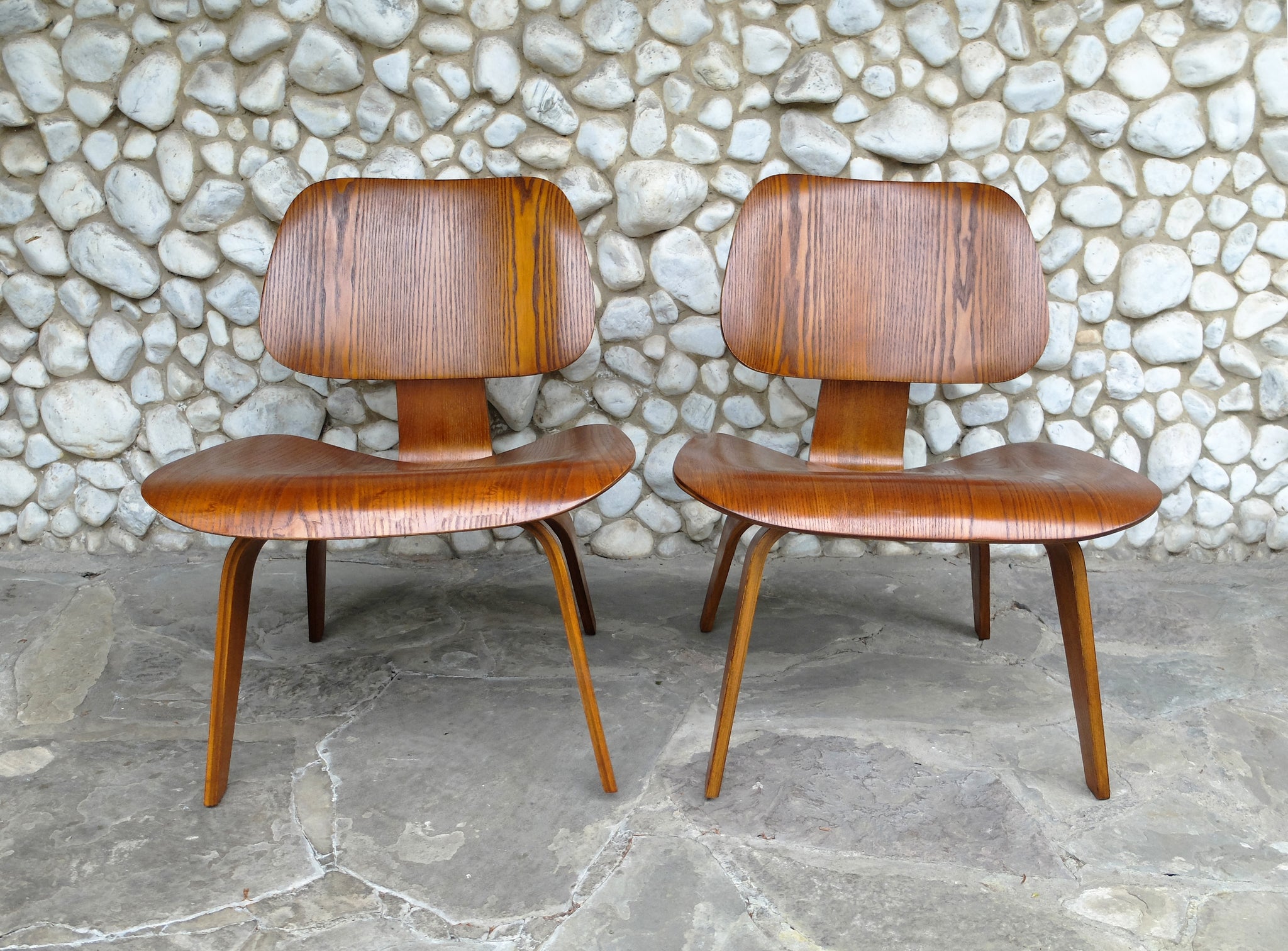 Pair of LCW Lounge Chairs by Charles & Ray Eames for Evans Plywood / Herman Miller, 1940s