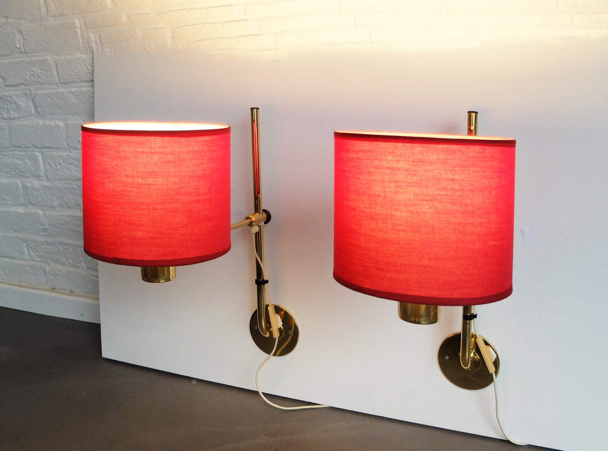 Pair of Scandinavian V-393 Wall-Lights in brass by Hans-Agne Jakobsson, Markaryd, Sweden