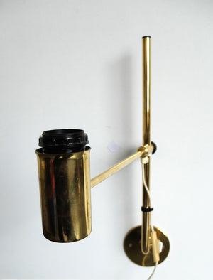 Pair of Scandinavian V-393 Wall-Lights in brass by Hans-Agne Jakobsson, Markaryd, Sweden