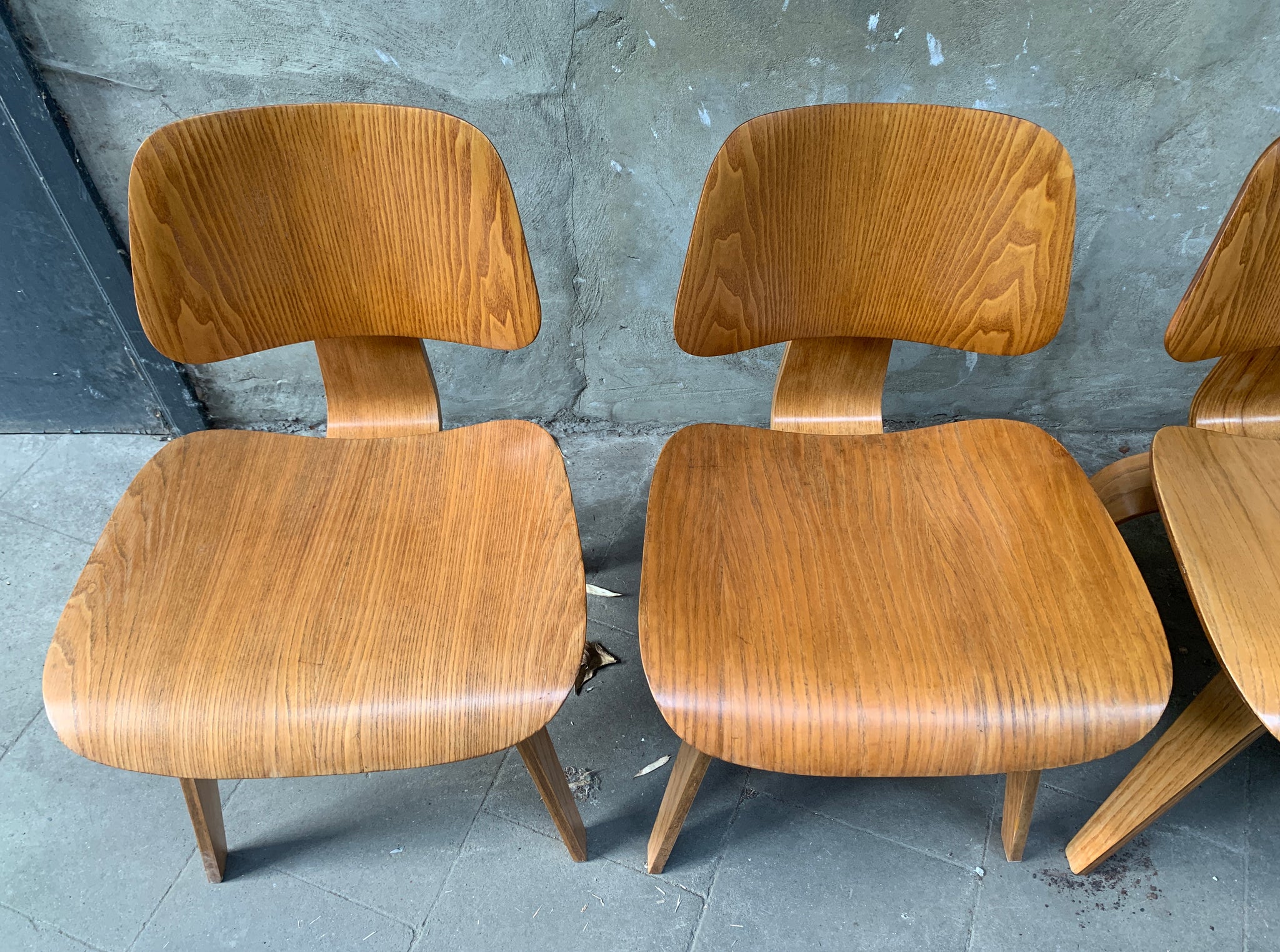 DCW Chairs by Charles & Ray Eames for Evans / Herman Miller Ash, 1940s, Set of 4