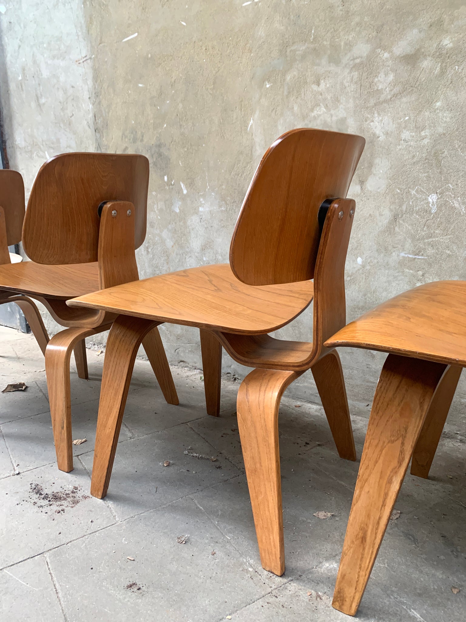 DCW Chairs by Charles & Ray Eames for Evans / Herman Miller Ash, 1940s, Set of 4