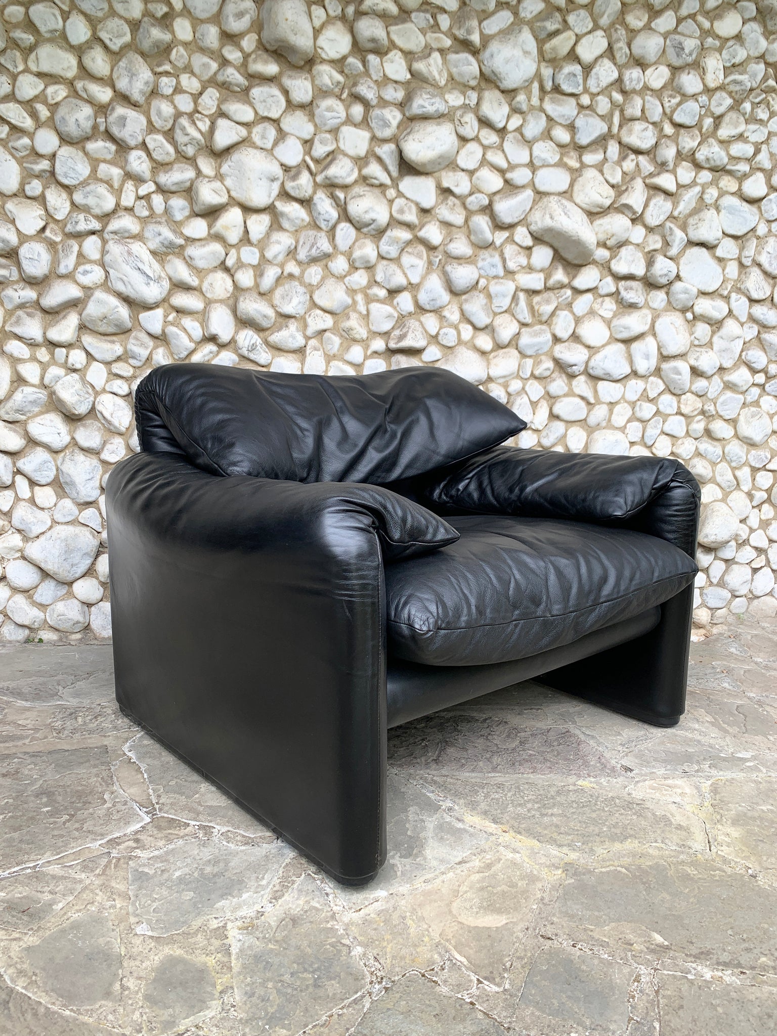 Black Leather Maralunga Armchair by Vico Magistretti for Cassina