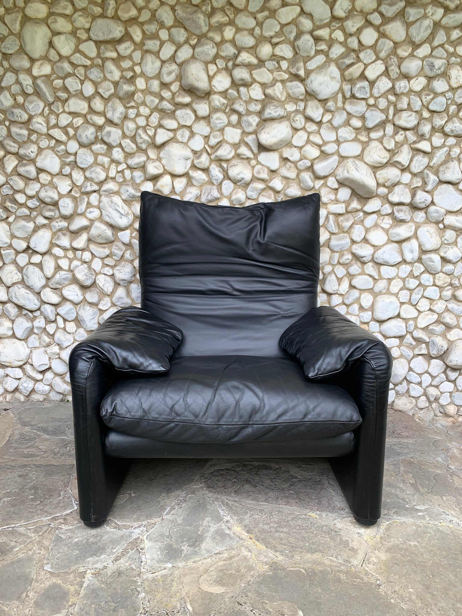 Black Leather Maralunga Armchair by Vico Magistretti for Cassina