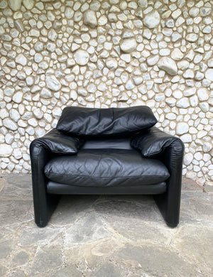 Black Leather Maralunga Armchair by Vico Magistretti for Cassina