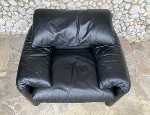 Black Leather Maralunga Armchair by Vico Magistretti for Cassina