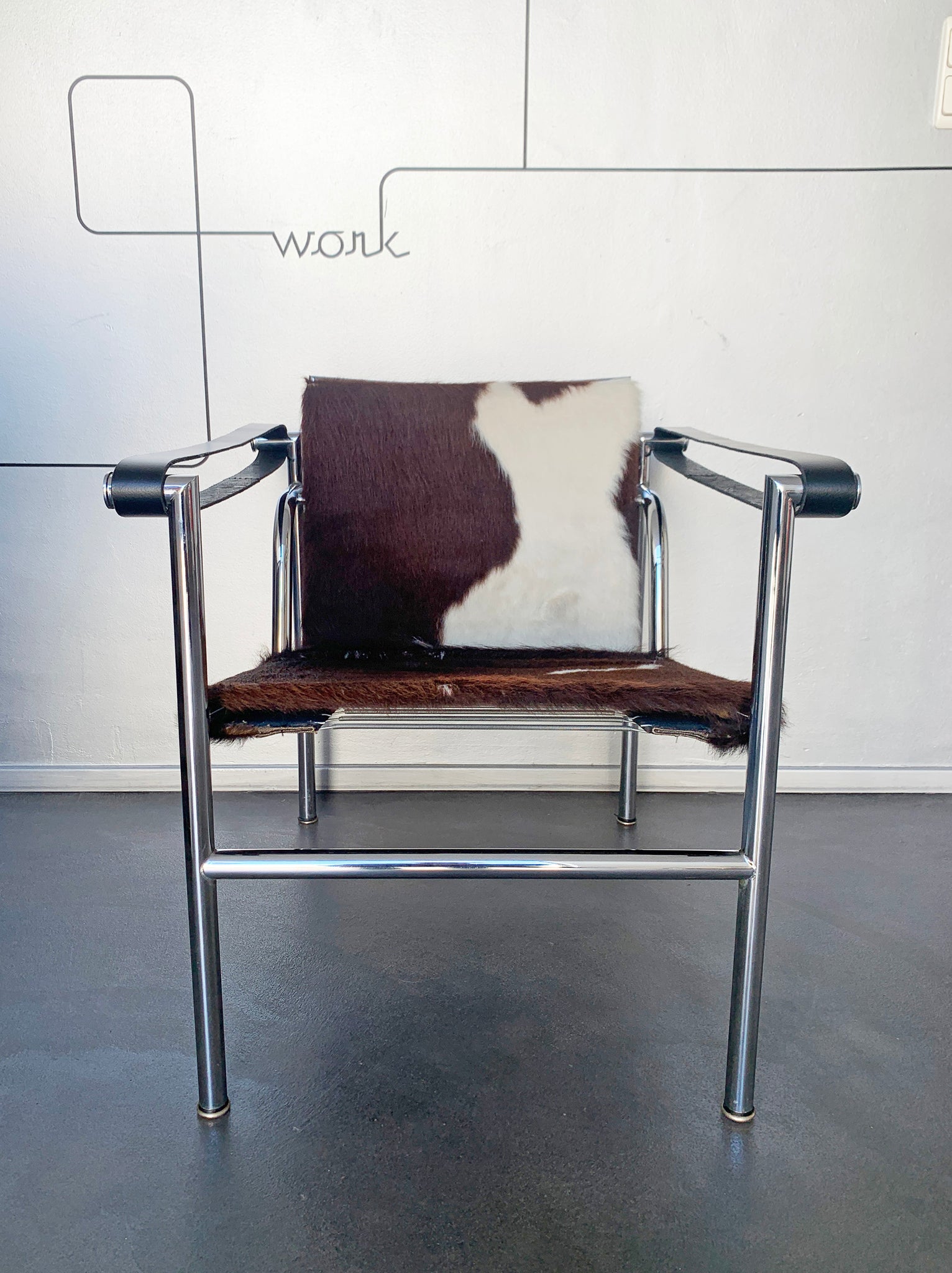 Early Early LC1 Chair by Le Corbusier, Pierre Jeanneret and Charlotte Perriand for Cassina, 1960