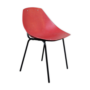 Red coquillage chair by Pierre Guariche for Meurop 1960s