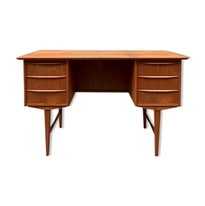 Scandinavian Free-Standing Teak Desk by A. Knudsen Mobelsnedkeri, Denmark, 1960s